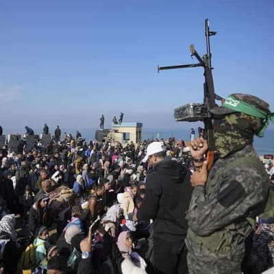 Hamas 'ready to release all hostages' to end Gaza war