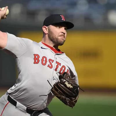 Australian Hendriks gives up home run in MLB comeback