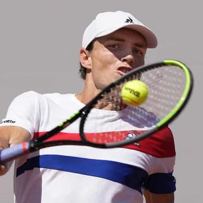 O'Connell earns chance to conjure a shock in Magic Box