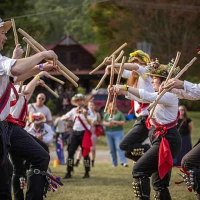 Pub breaks out food and fiddles for Anzac Day festival