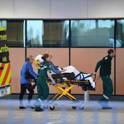 'Living week-to-week': doctors struggle to stay rural