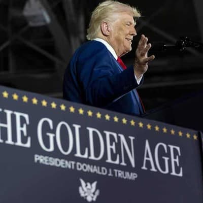 Trump touts economy at rally to mark 100 days in office