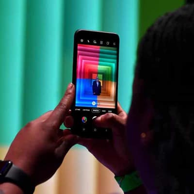 Aussies prompt politicians for real action on AI rules