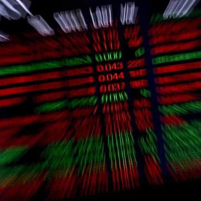 Australian shares edge higher for sixth day of gains