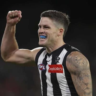 Crisp eyes extending AFL streak as Stynes' record falls