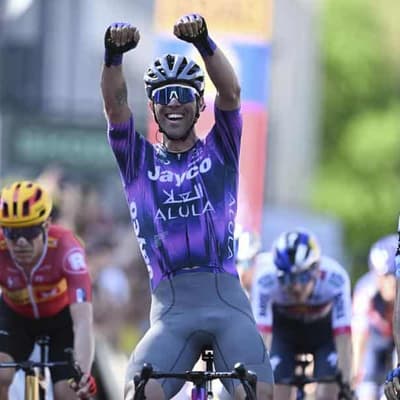 'Bling' wings to first cycling win of year in Germany