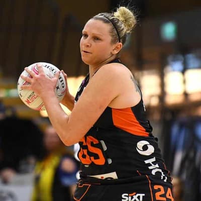 Thunderbirds suffer shock Super Netball loss to Giants
