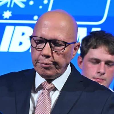 'Devastated', rudderless Liberals mourn historic defeat