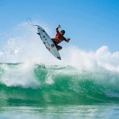 Golden ticket proves elusive for Aussie surfer Robinson