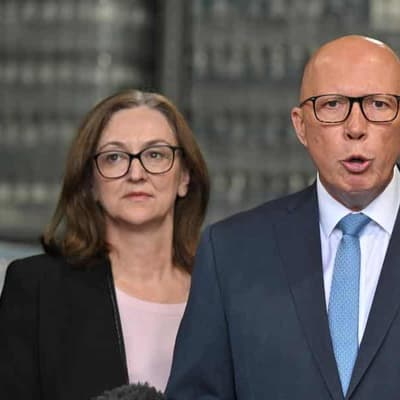 Liberals call for gender quotas after landslide defeat