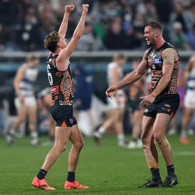 Geelong brings strange comfort to out-of-form Giants