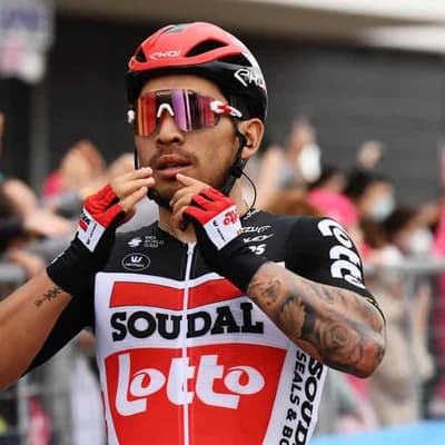 Sprint ace Ewan stuns cycling with retirement