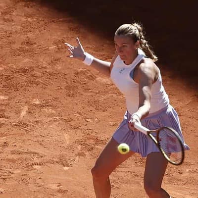 Kvitova wins on tour for first time as a mother