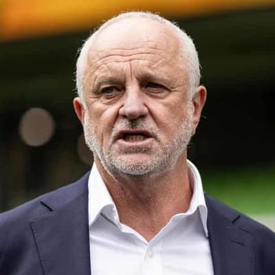 Ex-Socceroos boss Graham Arnold becomes Iraq coach