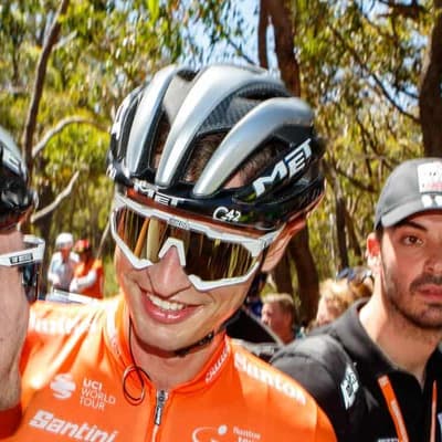Vine blooms amid Plapp's gloom in Aussie Giro drama