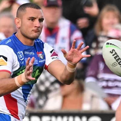 Knights re-sign Croker as Thompson exit looms