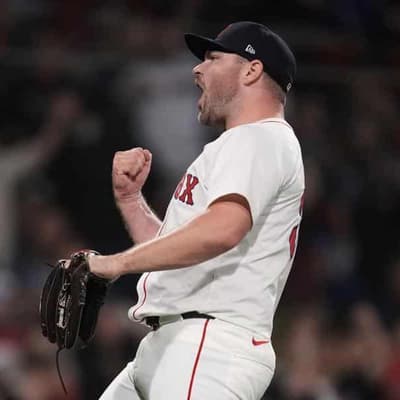 Hendriks pitching up solid form in major leagues return