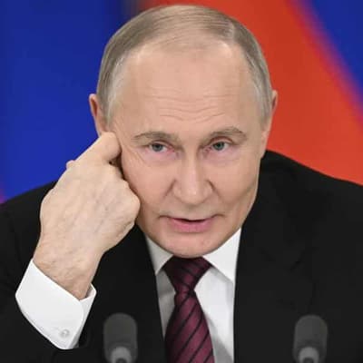 Russia faces sanctions if truce ignored, Germany says