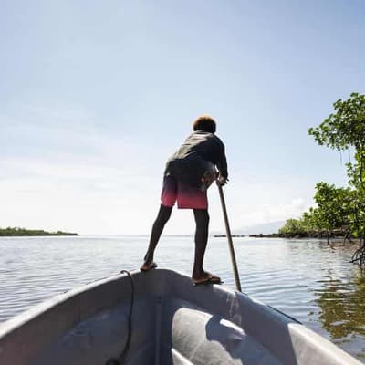 Land squeeze threatens climate-exposed islanders