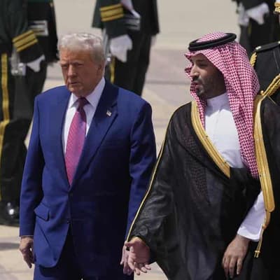 Saudi crown prince meets Trump at start of Mideast tour