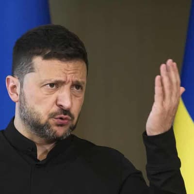 Zelenskiy insists on talks with Putin in Istanbul