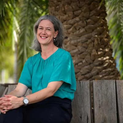 Sydney seat back in play as election counting narrows