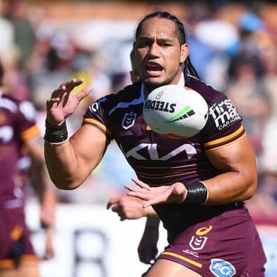Broncos prop Taupau 'regrets' endorsing coach bagging