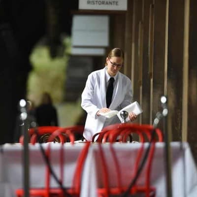 Restaurants on the brink as business failures plateau