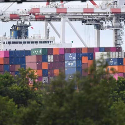 Australia pushes tariffs removal amid US court ruling