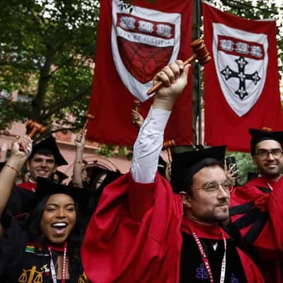 Harvard grads cheer calls for school to stand strong