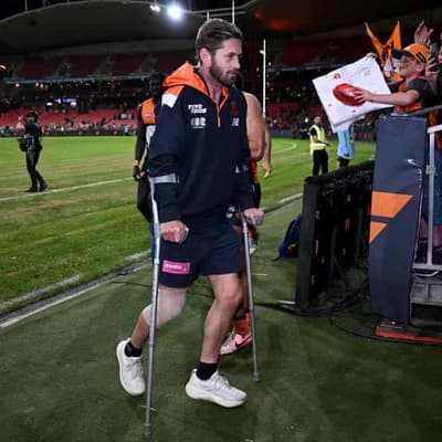 Giant Ward to consult with surgeon after suspected ACL