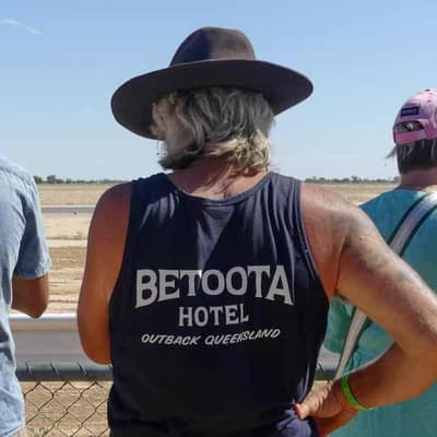 'Betoota's got no talent': festival revives ghost town