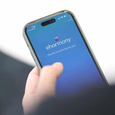 Dating site accused of catfishing users with 'free' use