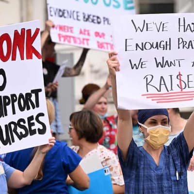Nurses warn pink protest for better pay could escalate