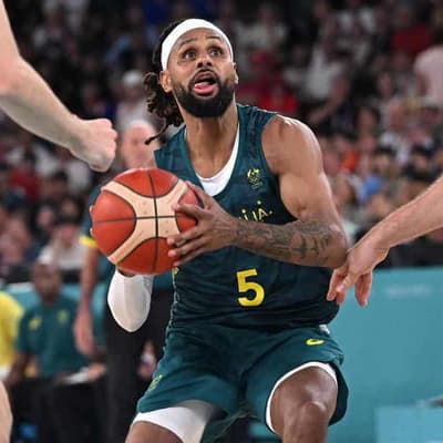 Mills' homecoming on hold after taking on Hawai'i gig?