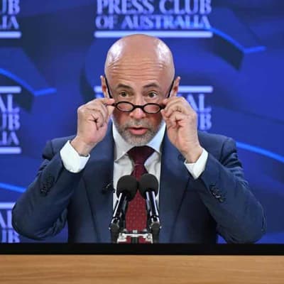 'Glass half-full' for EU security deal with Australia