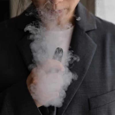 Low pharmacy vaping uptake fuels black market fears