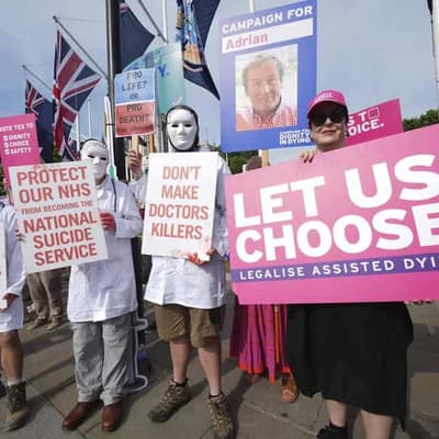 British MPs vote in favour or legalising assisted dying