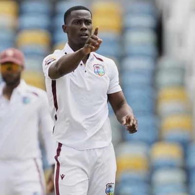 Aussies stage quick fightback after Windies' hot start