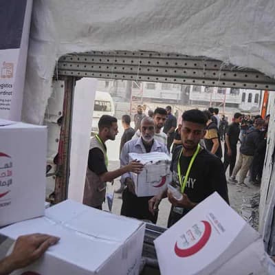 Israel strike kills 18 getting food aid: Gaza officials