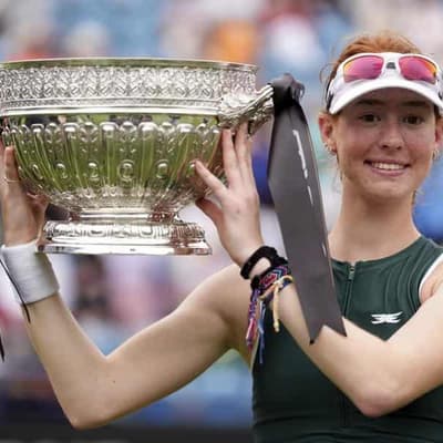 Saluting Maya: Joint's jumping again as Wimbledon looms