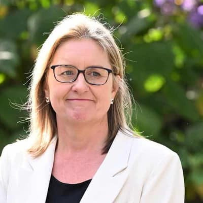 Nice work if you can get it: premier pockets plenty