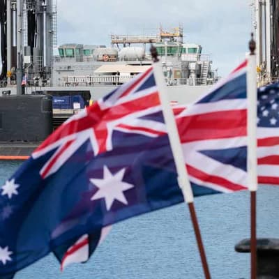 Australia urged to adopt new approach to global talks