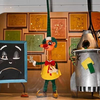 Hurry up! Moon man Mr Squiggle lands at National Museum