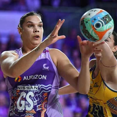 Snubbed shooter Wallam thrown a lifeline by Diamonds