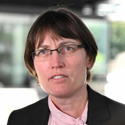 Boss of troubled DNA lab resigns after being suspended