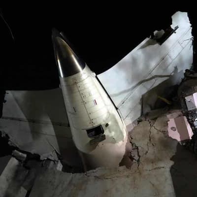 Too soon to decide India crash cause, investigators say