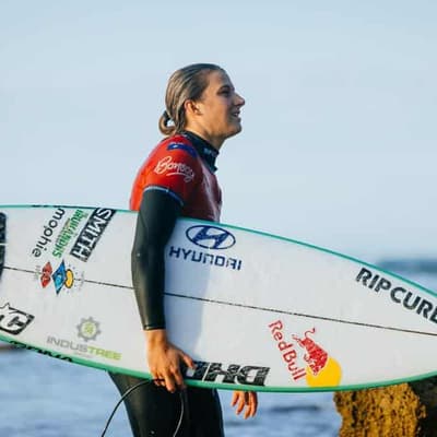 Hesitant Picklum misses chance of World Surf League win