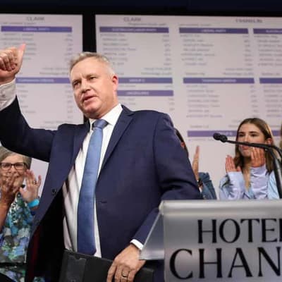 'No confidence in Labor': Libs seek to form government