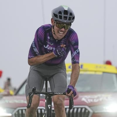 Australian O'Connor storms to brilliant Tour stage win